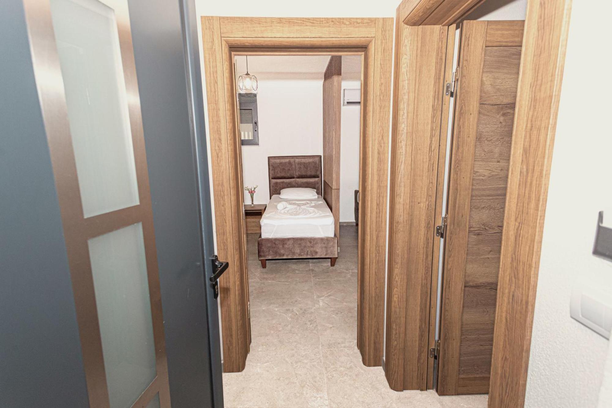 Bumax Apartment *